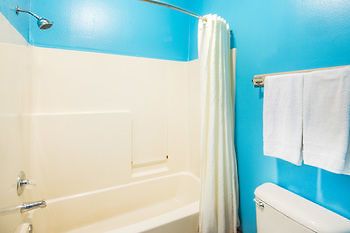 Texas Inn And Suites Citycenter At Utrgv エディンバーグ エクステリア 写真