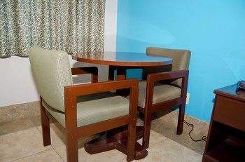 Texas Inn And Suites Citycenter At Utrgv エディンバーグ エクステリア 写真