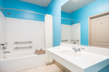 Texas Inn And Suites Citycenter At Utrgv エディンバーグ エクステリア 写真