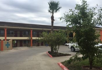 Texas Inn And Suites Citycenter At Utrgv エディンバーグ エクステリア 写真